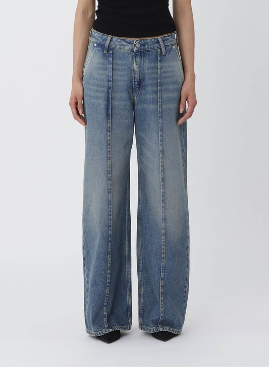 Kila Jeans
