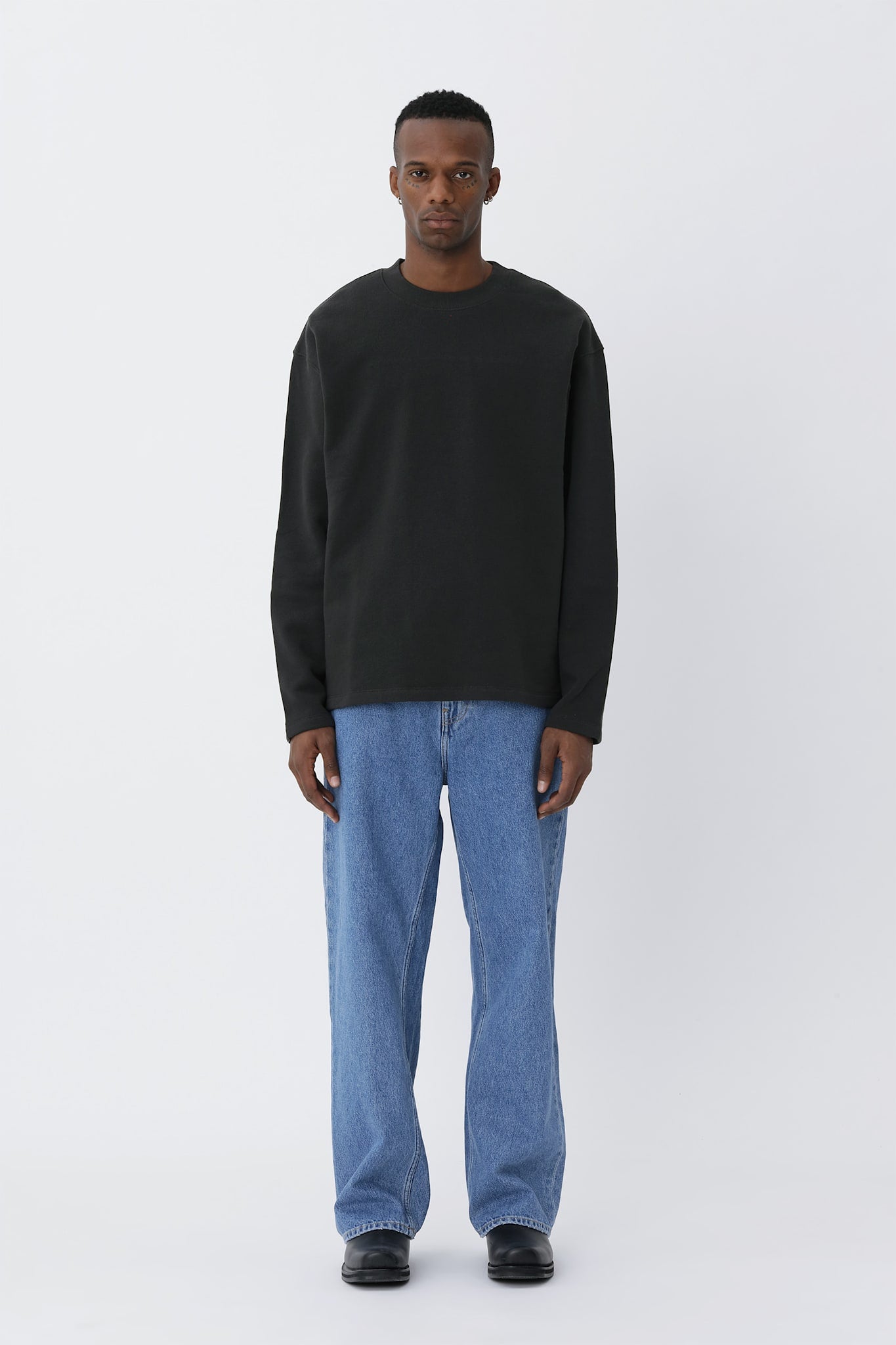 Staff Boxy LS - Pirate Black - Won Hundred Online Store