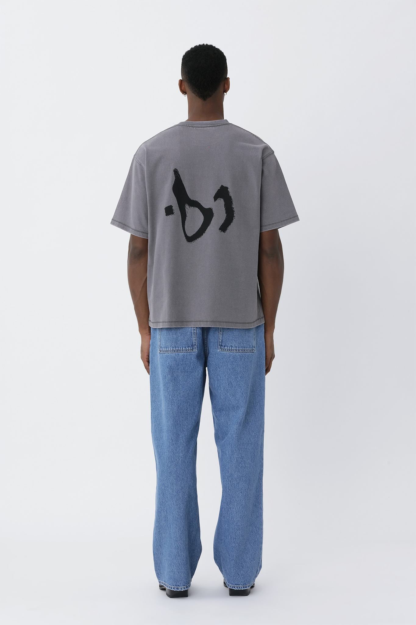 LA.01 Logo T-shirt - Charcoal Gray - Won Hundred Online Store
