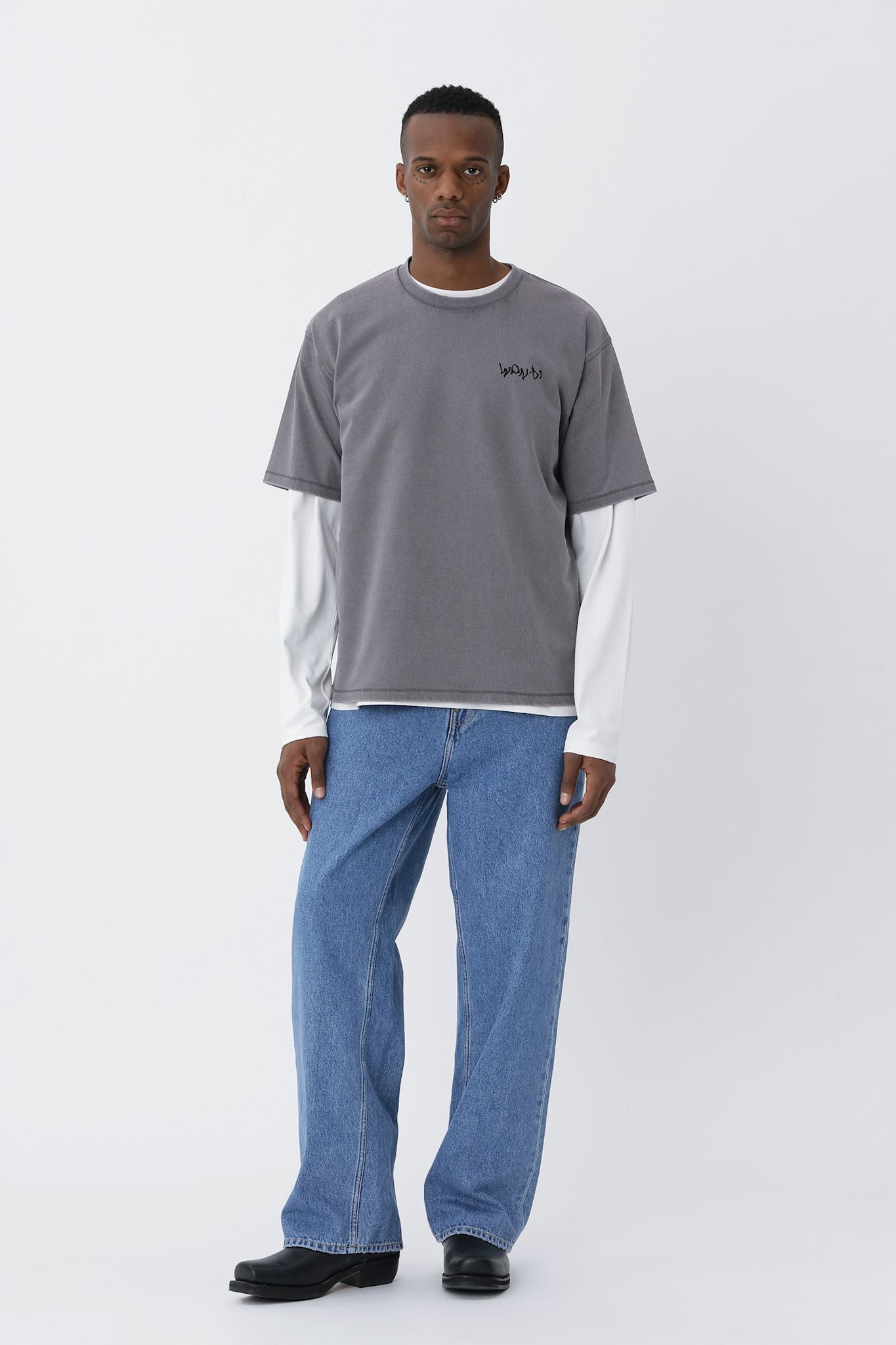 LA.01 Logo T-shirt - Charcoal Gray - Won Hundred Online Store