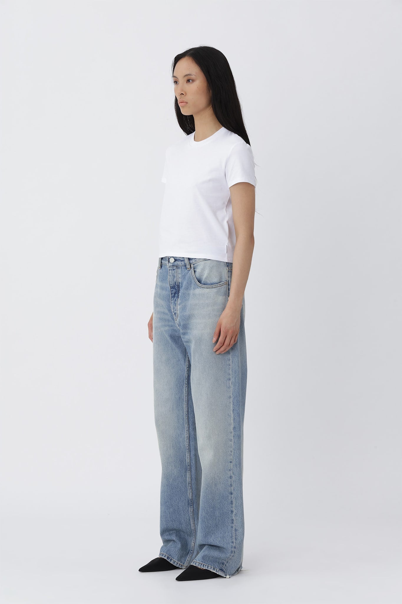 Vera T-Shirt - Won Hundred Online Store