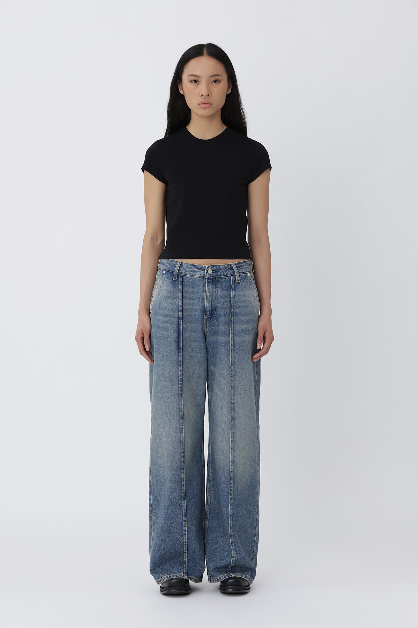 Lera T-Shirt - Won Hundred Online Store