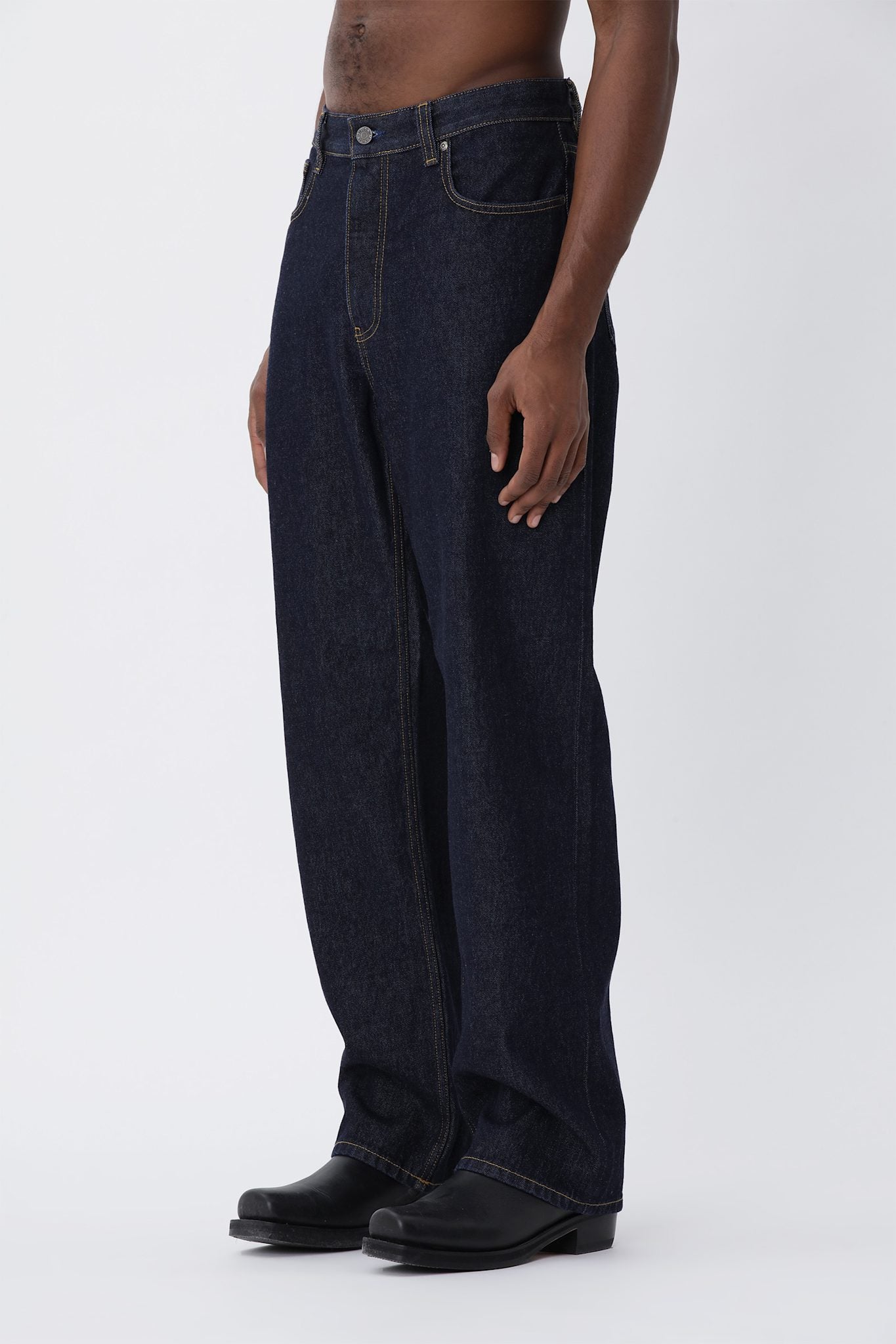 Steve D.Blue - Won Hundred Online Store