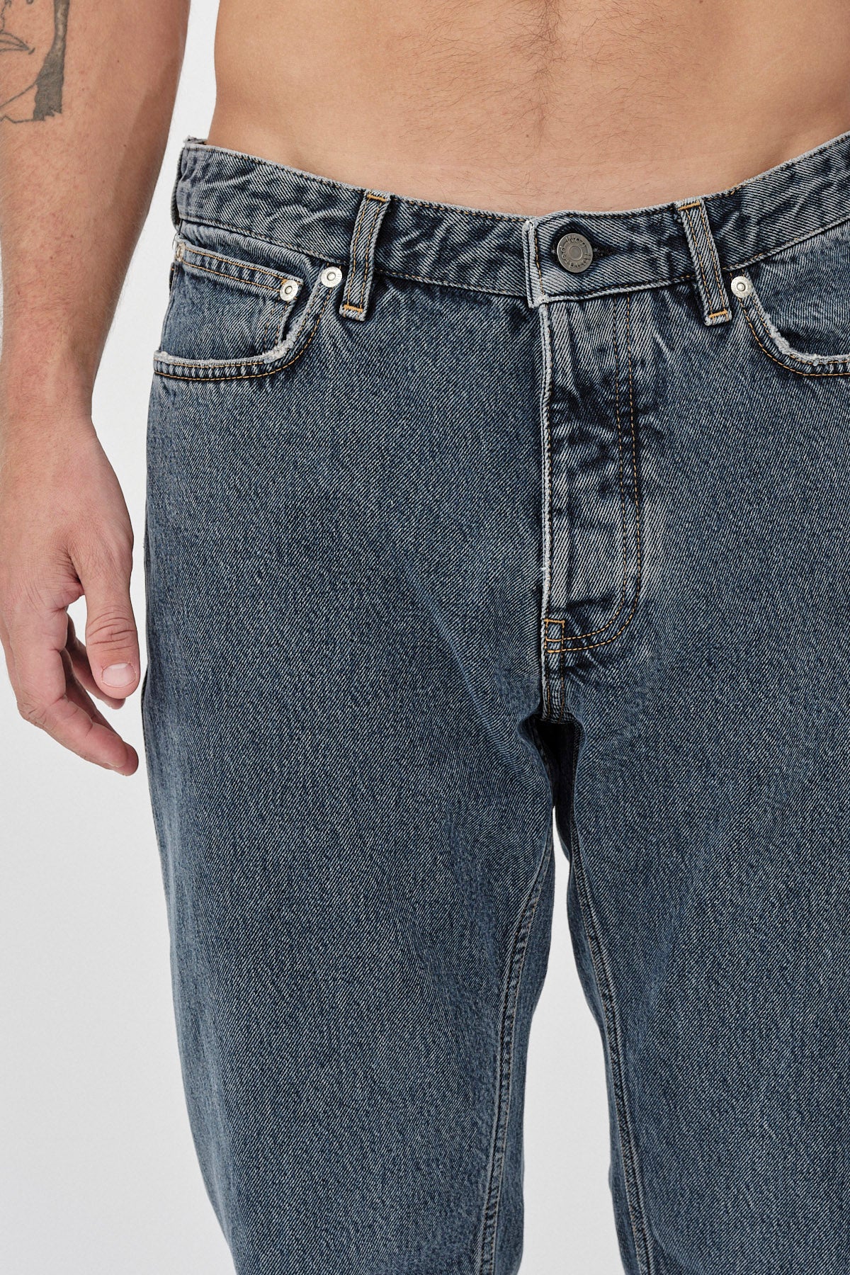 Won Hundred Men Archer Overdyed Black 5-Pockets Overdyed black