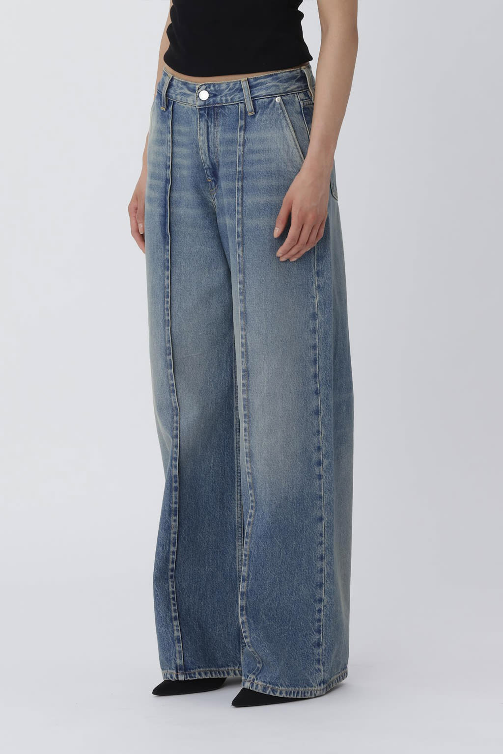 Kila Jeans