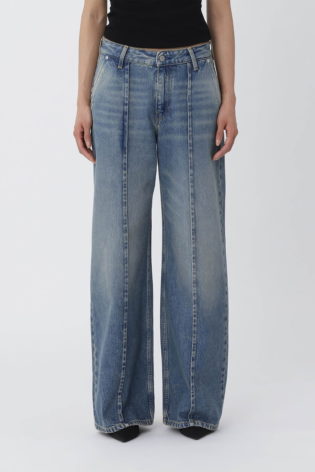 Kila Jeans